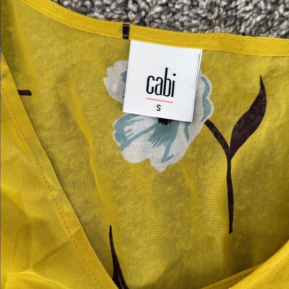 CAbi Yellow Floral Sleeveless Top blue small blouse shirt casual silky a-line - Picture 4 of 4